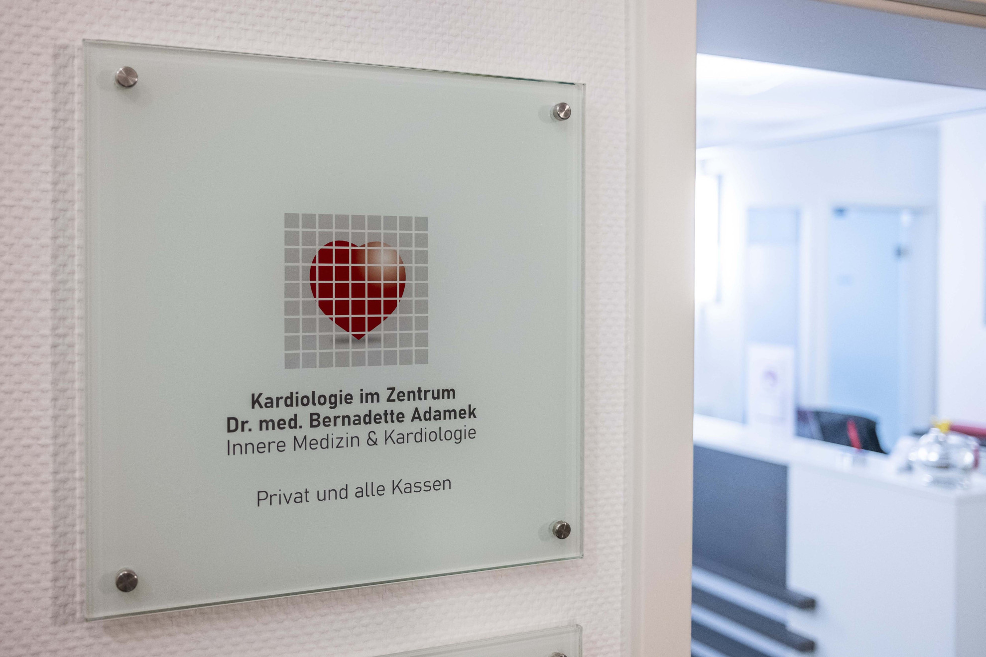 Kardiologie im Zentrum Dr. Bernadette Adamek  